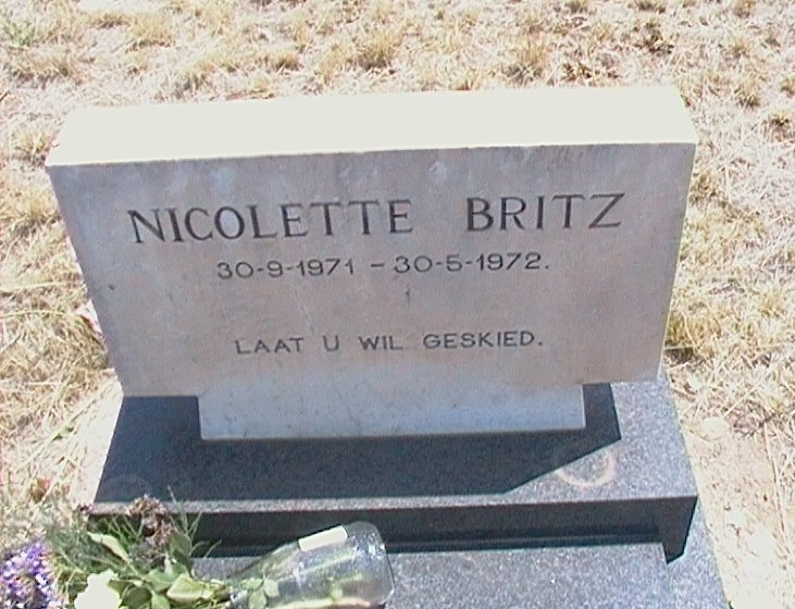 BRITZ Nicolette 1971-1972