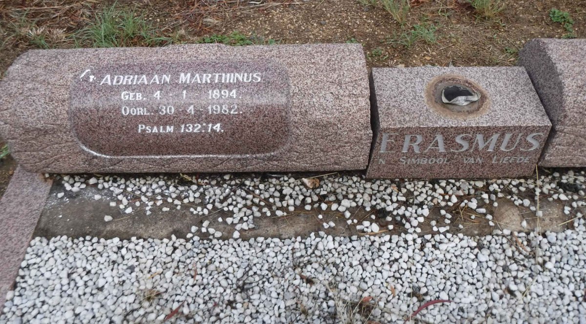 ERASMUS Adriaan Marthinus 1894-1982 &amp; Maria Elizabeth Gertruida 1902-1974 