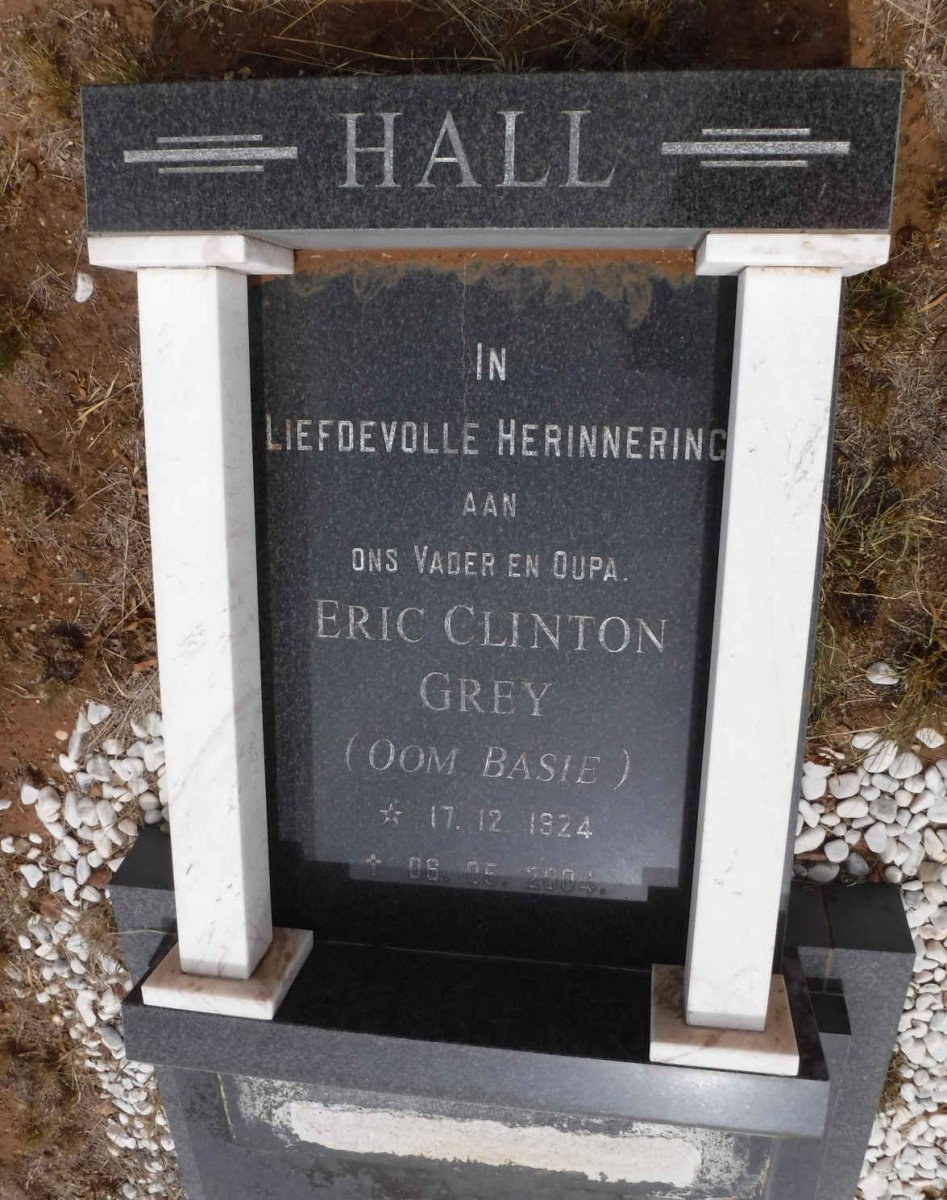HALL Eric Clinton Grey 1924-2004