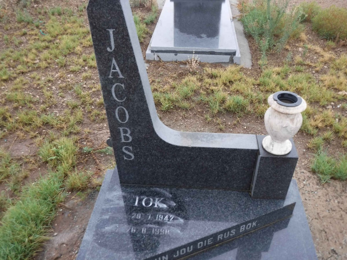 JACOBS Tok 1942-1998