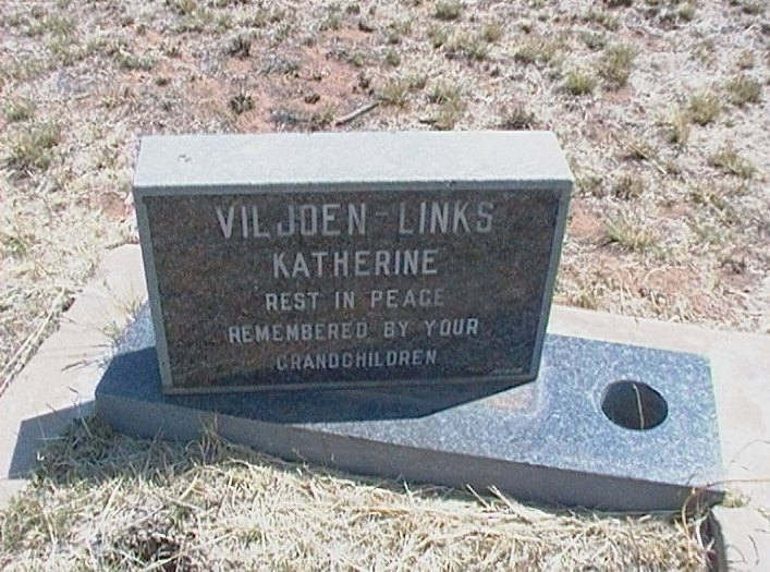LINKS Katherine, VILJOEN