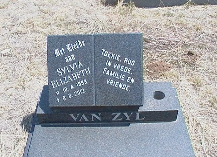 ZYL Sylvia Elizabeth, van 1933-2012