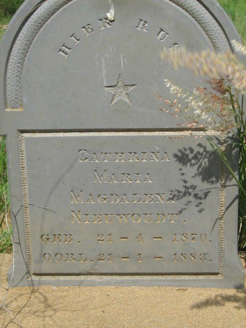 NIEUWOUDT Cathrina Maria Magdalena 1870-1883