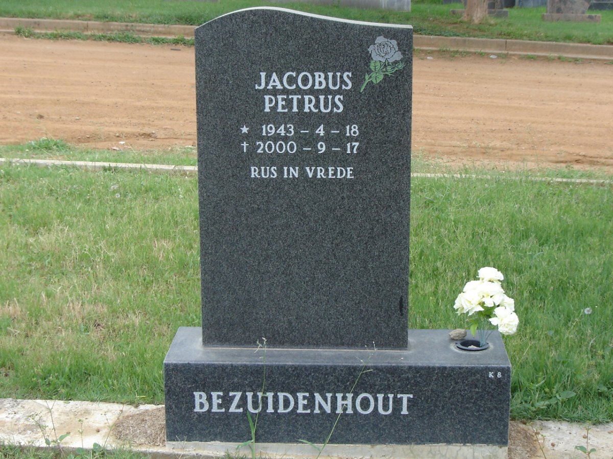 BEZUIDENHOUT Jacobus Petrus 1943-2000