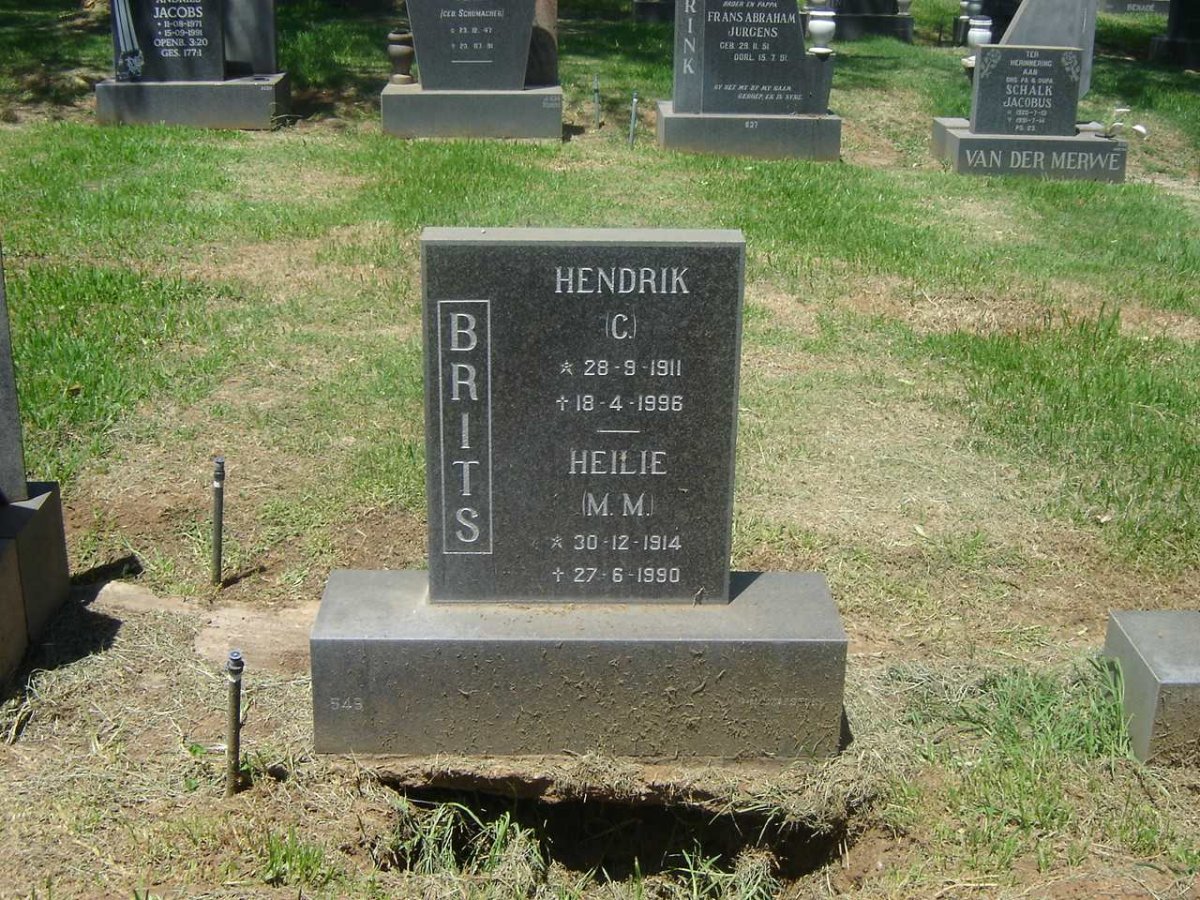 BRITS Hendrik C. 1911-1996 &amp; Heilie M.M. 1914-1990