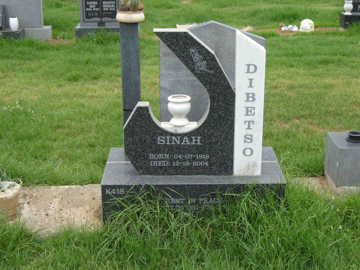 DIBESTO Sinah 1918-2004