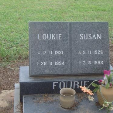 FOURIE Loukie 1921-1994 &amp; Susan 1952-1998