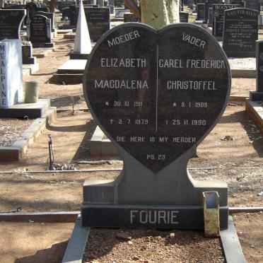 FOURIE Carel Frederick Christoffel 1909-1990 & Elizabeth Magdalena 1911-1979