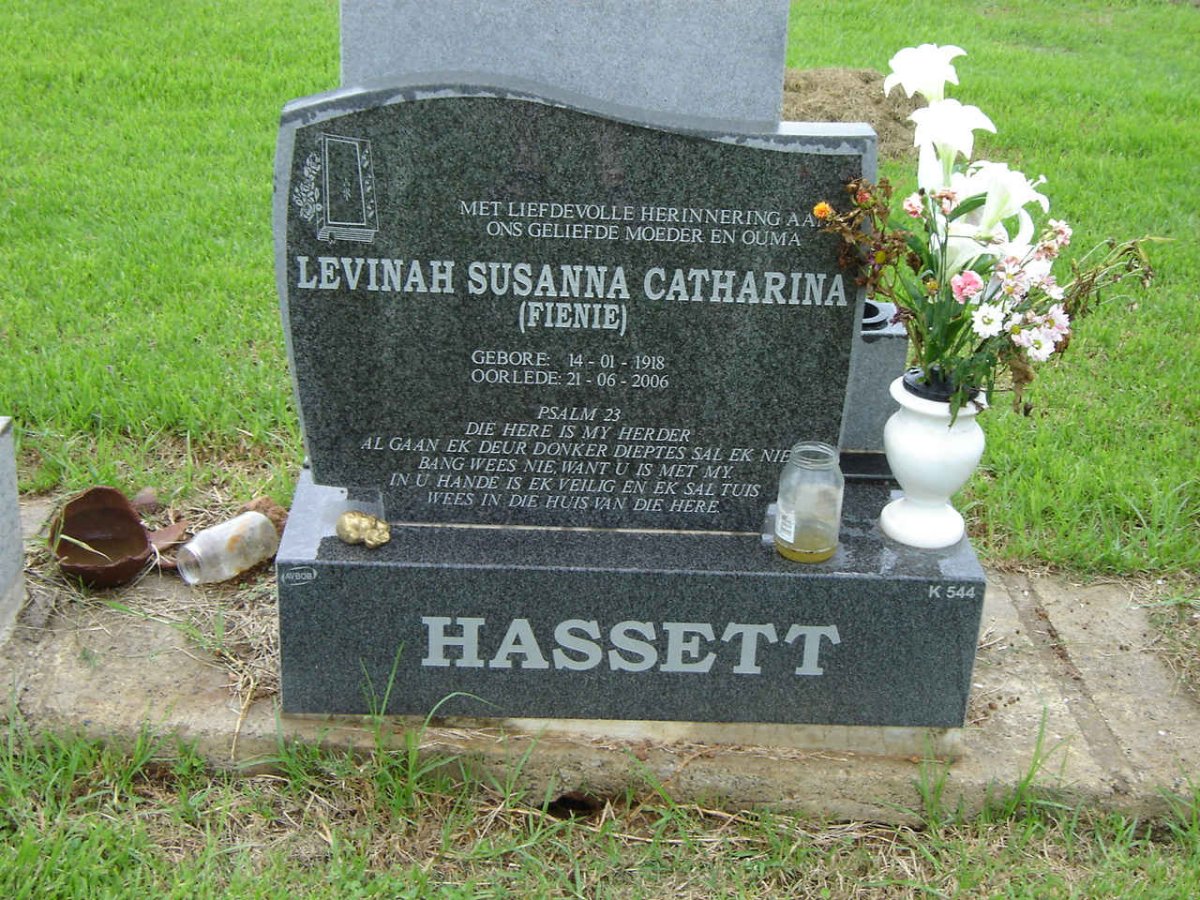 HASSETT Levinah Susanna Catharina 1918-2006