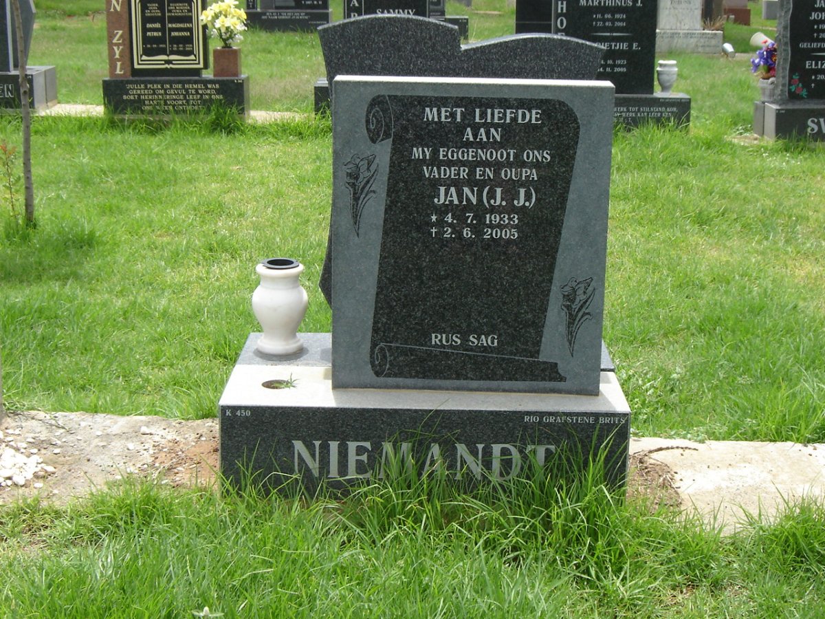 NIEMANDT J.J. 1933-2005