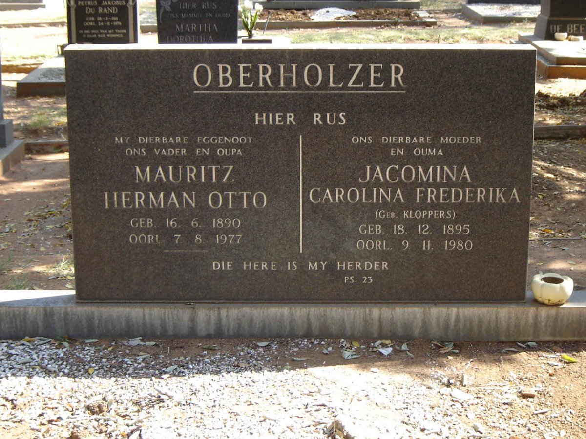 OBERHOLZER Mauritz Herman Otto 1890-1977 & Jacomina Carolina Frederika KLOPPERS 1895-1980