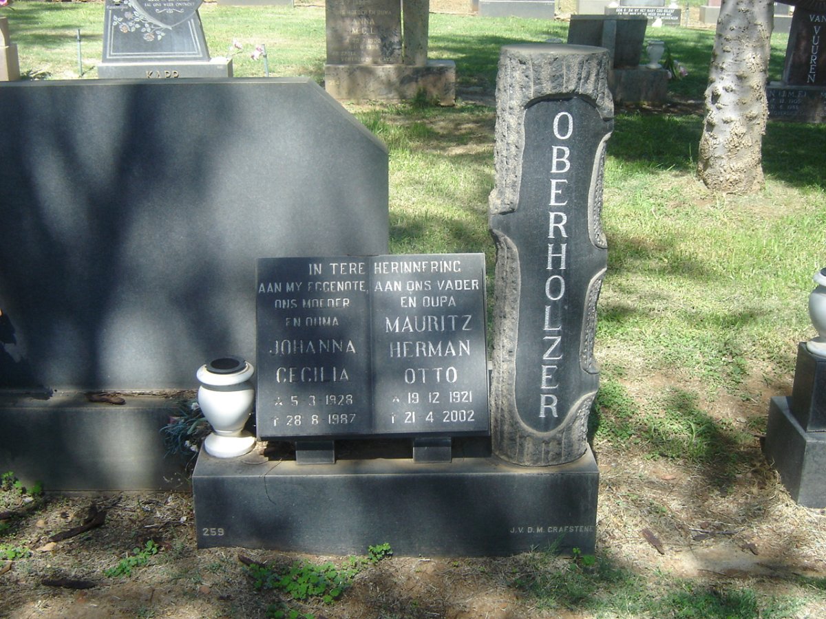 OBERHOLZER Maurtiz Herman Otto 1921-2002 &amp; Johanna Cecilia 1928-1987