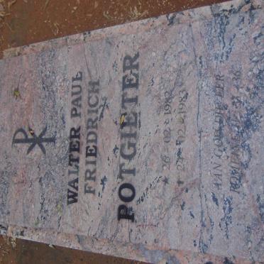 POTGIETER Walter Paul Friedrich 1982-1983