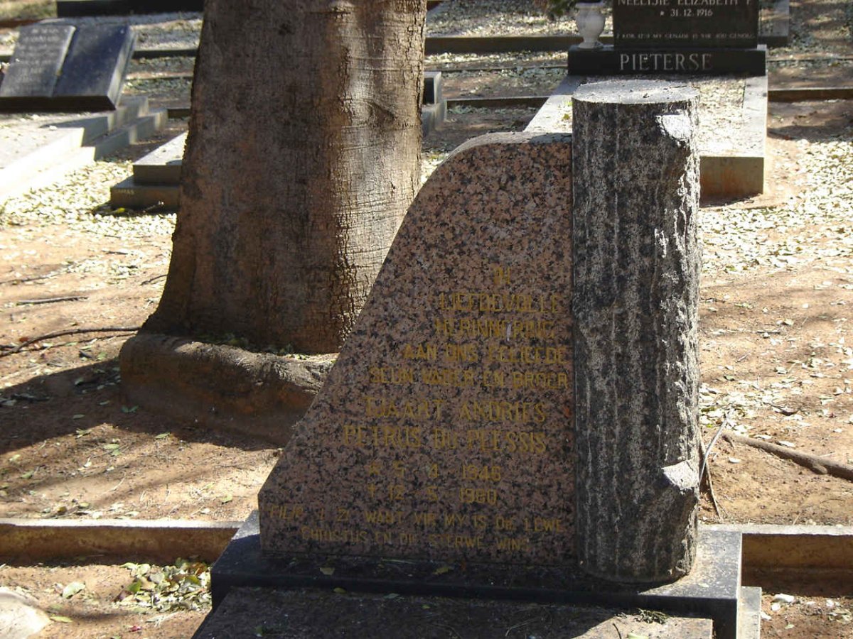 PLESSIS Tjaart Andries Petrus, du 1946-19?0