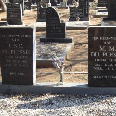 PLESSIS L.S.D., du 1900-1979 & M.M. 1908-1996