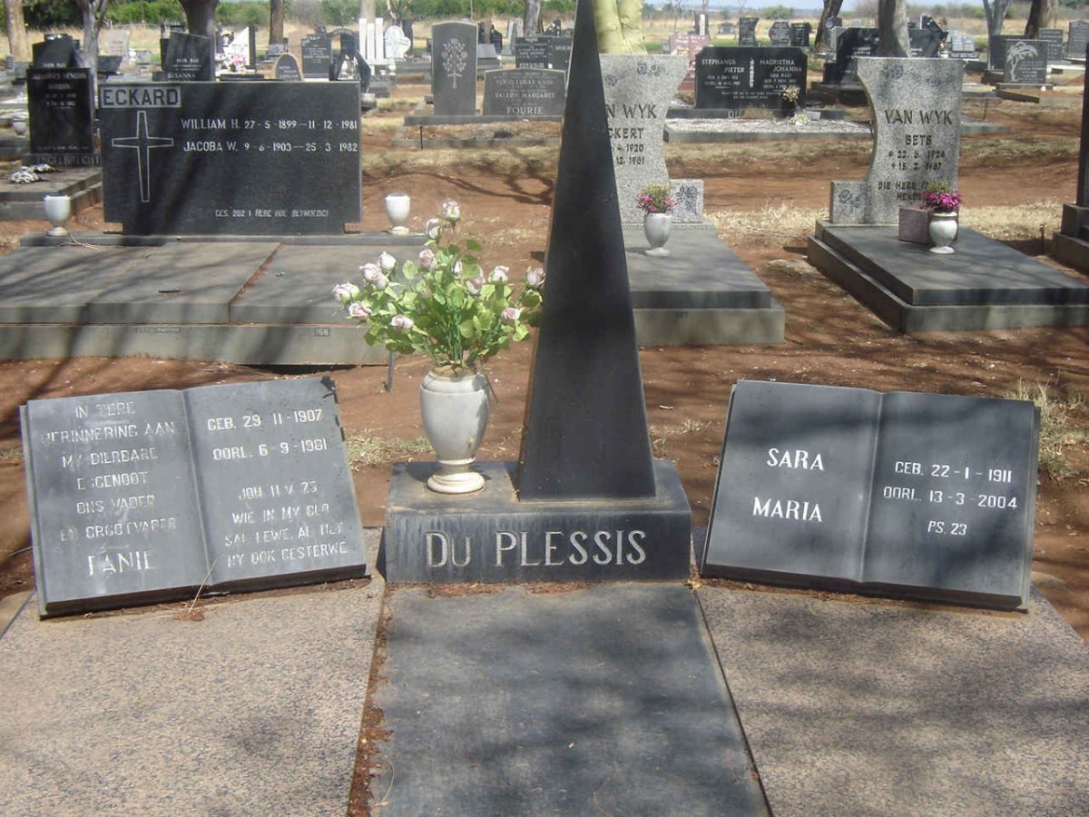 PLESSIS Janie, du 1907-1981 &amp; Sara Maria 1911-2004