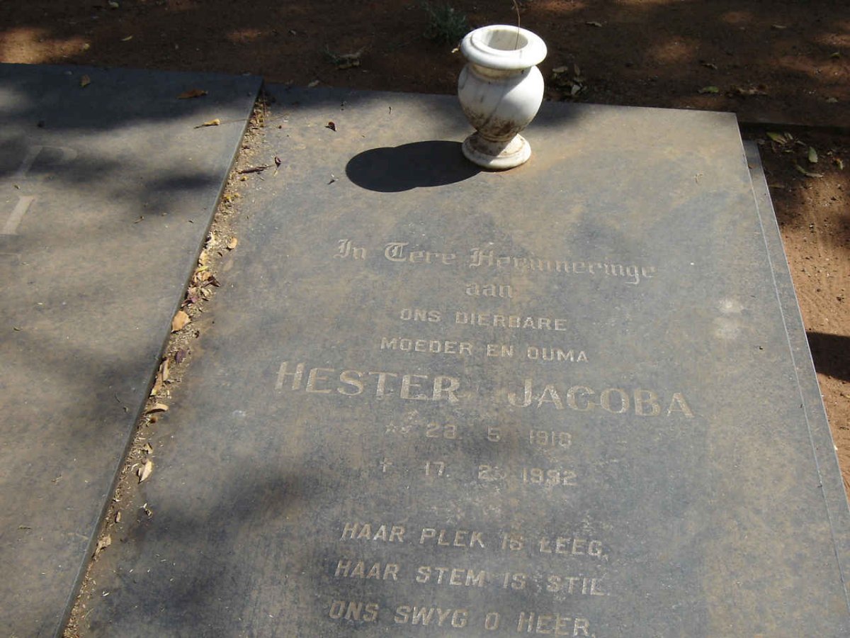 PIETERS Johannes Michiel 1911-1977 & Hester Jacoba 1918-1992