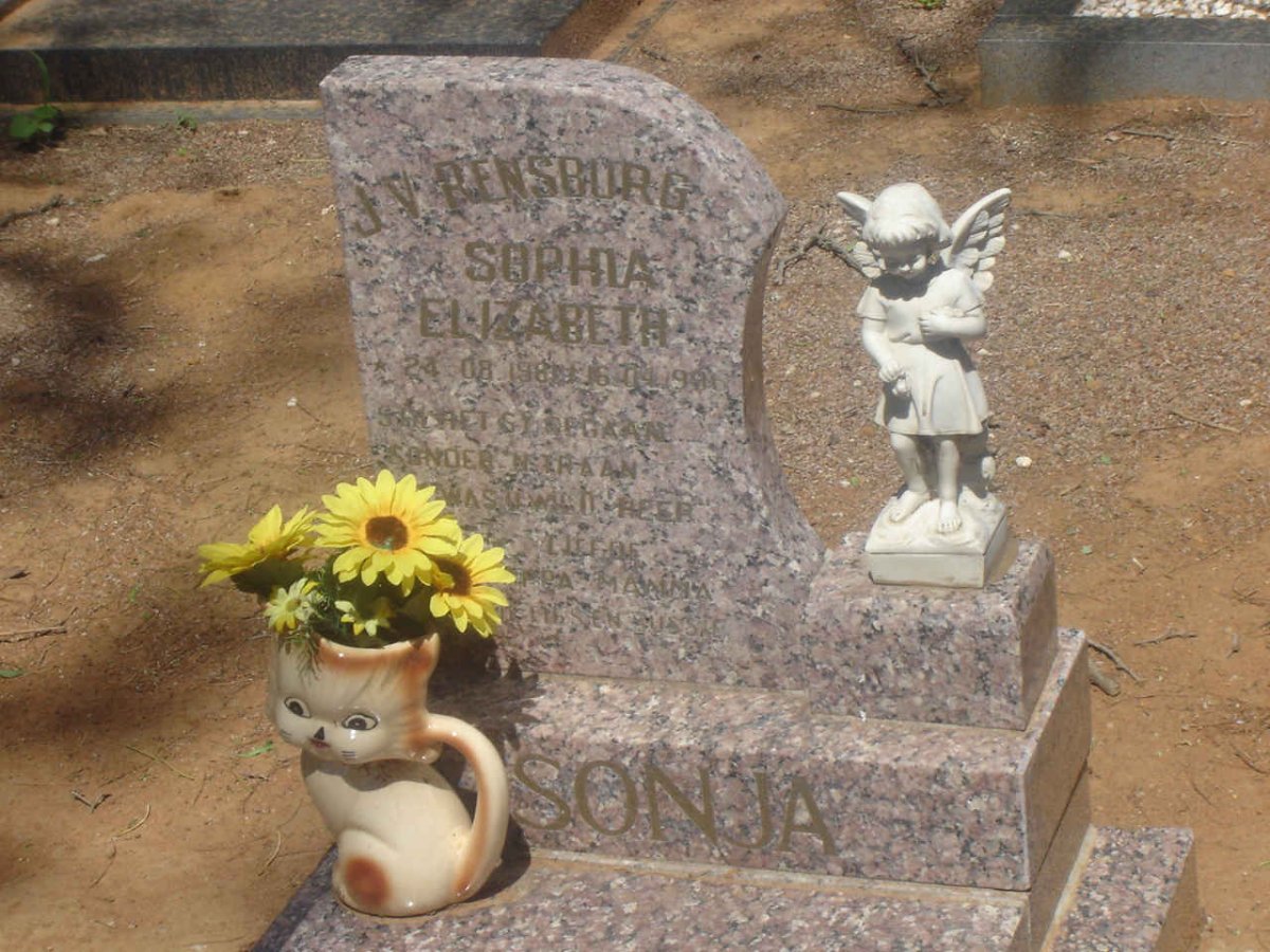 RENSBURG Sophia Elizabeth, J.v. 1981-1986