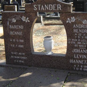 STANDER Andries Hendrik 1917-1985 & Johanna Levina 1918-1999 :: STANDER Barend 1941-1980 