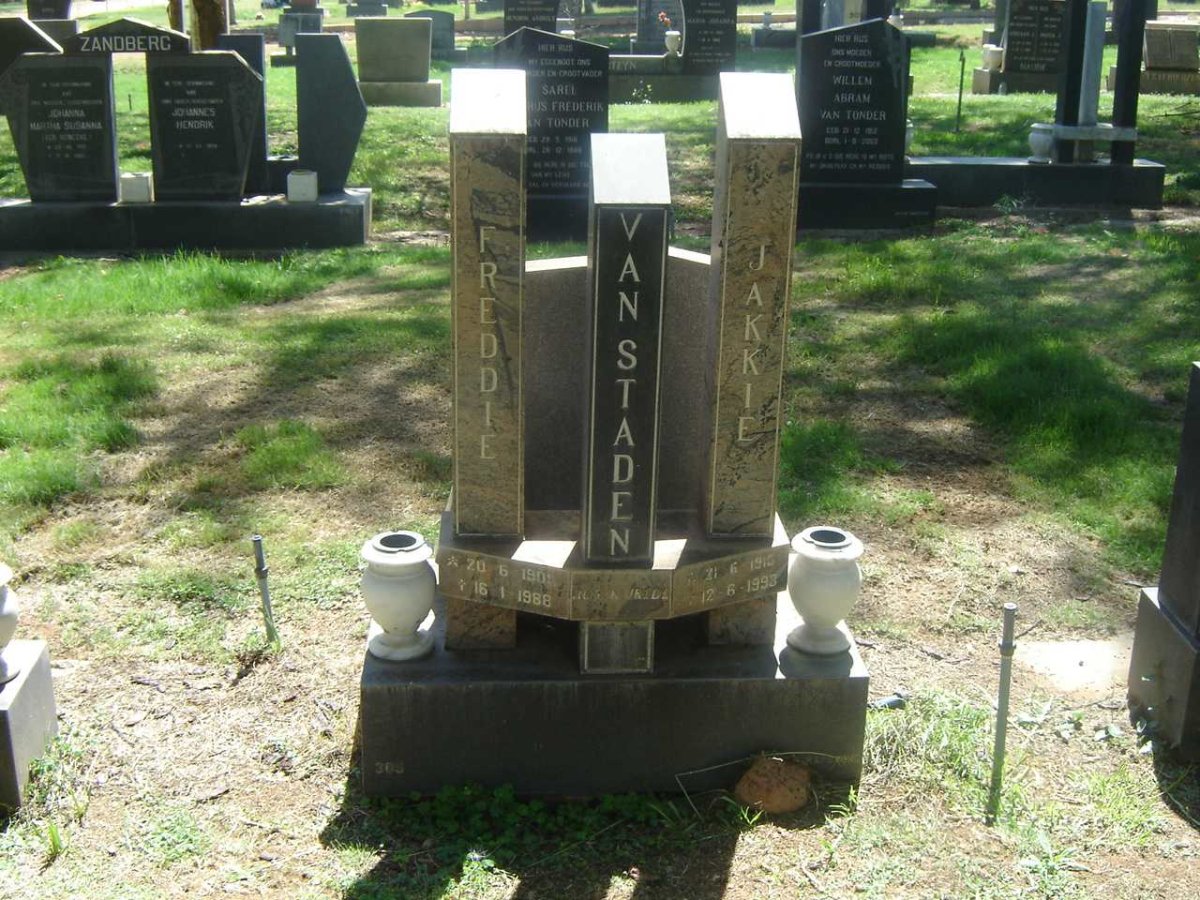 STADEN Freddie, van 1901-1988 &amp; Jakkie 1915-1993