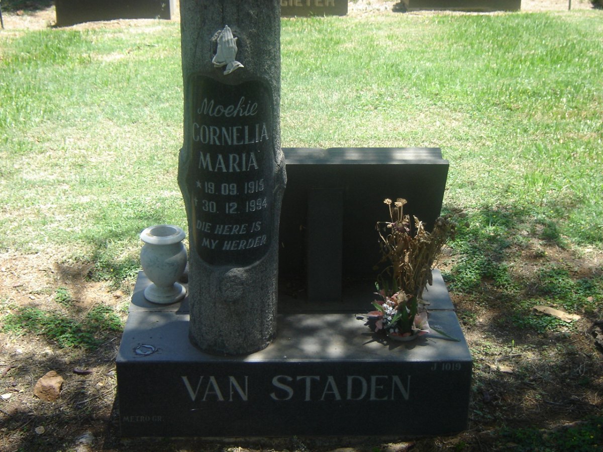 STADEN Cornelia Maria, van 1915-1994
