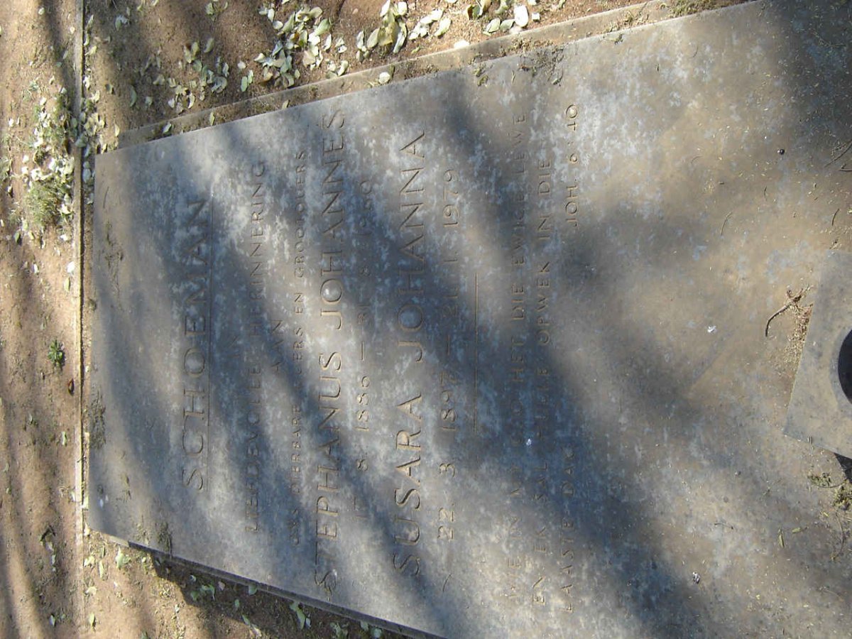 SCHOEMAN Stephanus Johannes 1886-19?? & Susara Johanna 189?-1979
