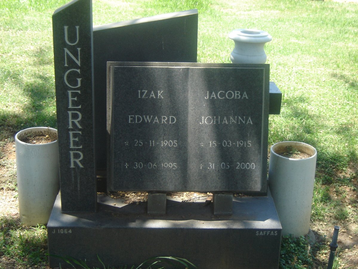 UNGERER Izak Edward 1905-1995 &amp; Jacoba Johanna 1915-2000