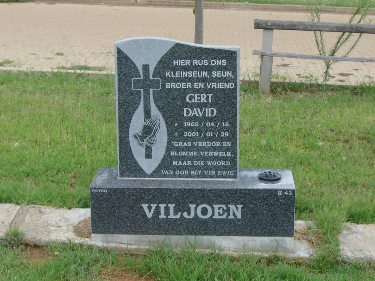 VILJOEN Gert David 1965-2001