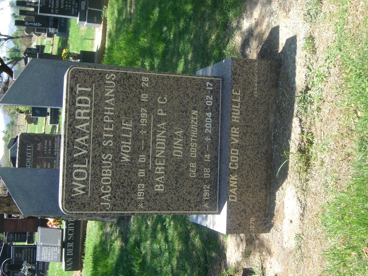 WOLVAARDT Jacobus Stephanus 1913-1997 &amp; Barendina P.C. OOSTHUIZEN 1912-2004