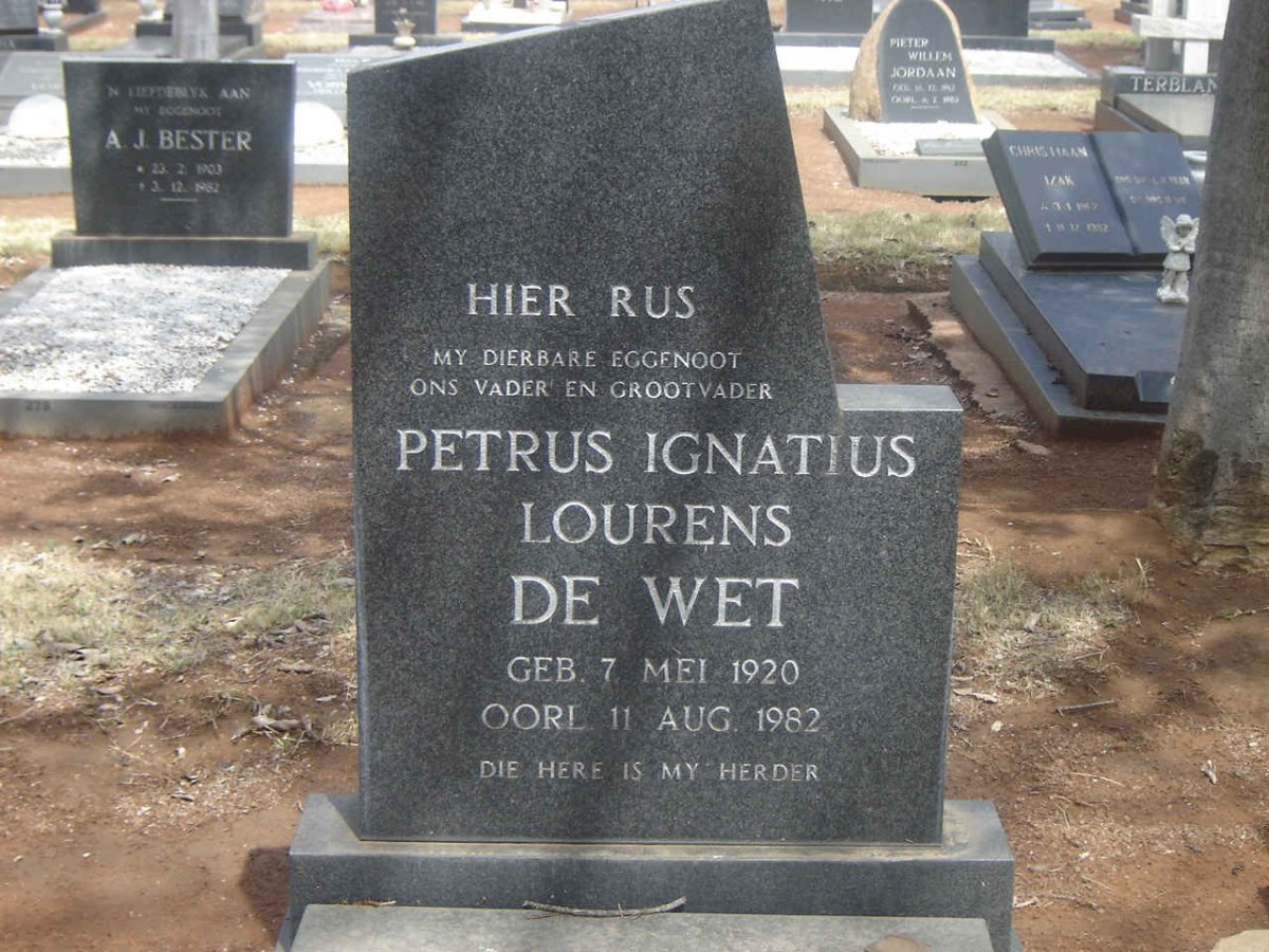 WET Petrus Ignatius Lourens, de 1920-1982