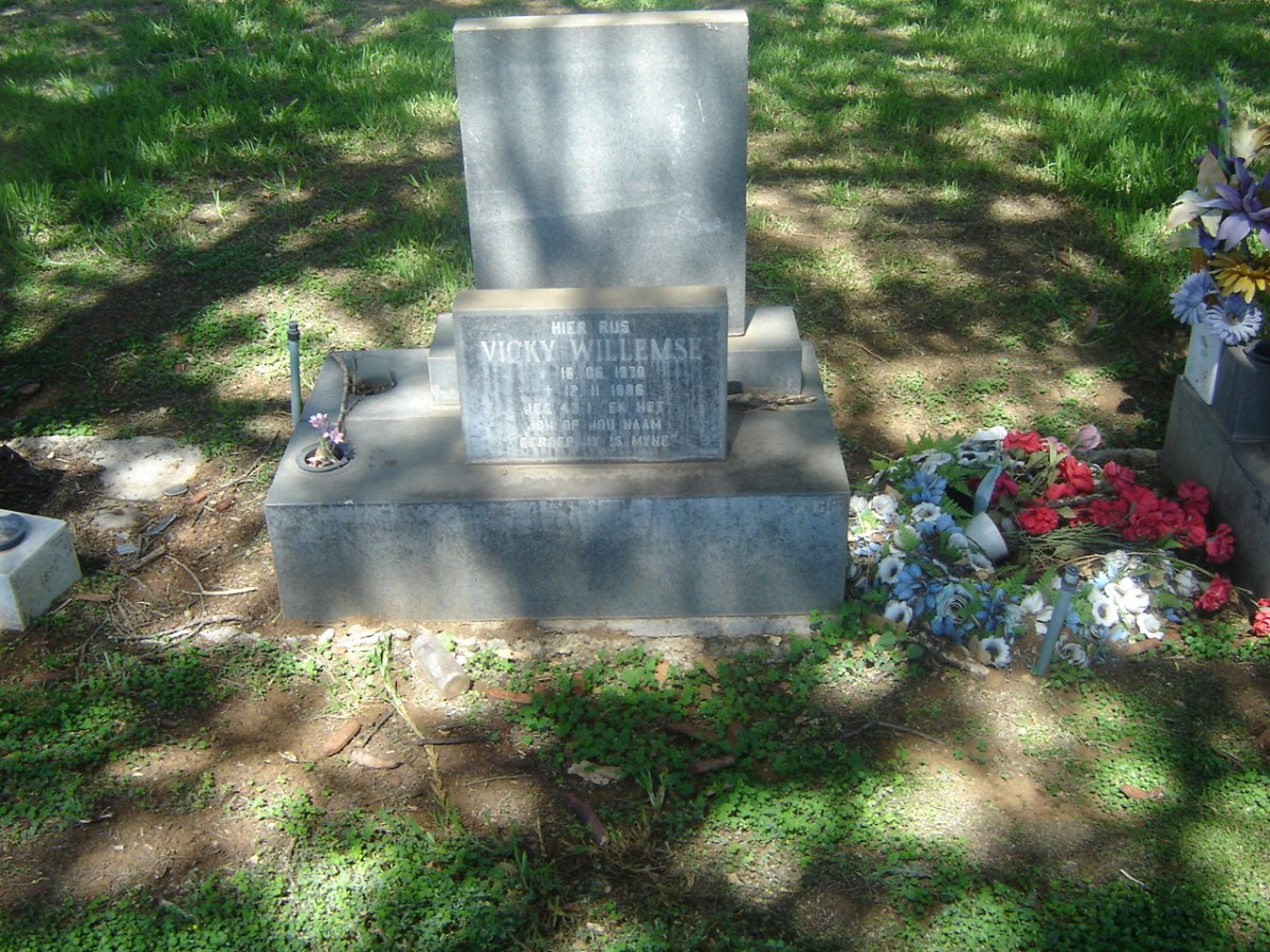 WILLEMSE Vicky 1970-1986