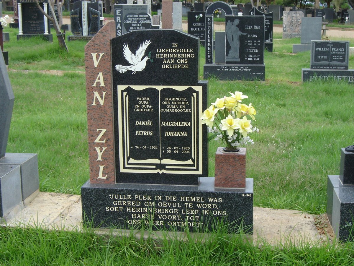 ZYL Daniel Petrus, van 1931- &amp; Magdalena Johanna 1920-2004