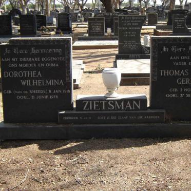 ZIETSMAN Thomas Gerhardus 1910-1983 & Dorothea Wilhelmina VAN DE RHEEDE 1918-1978