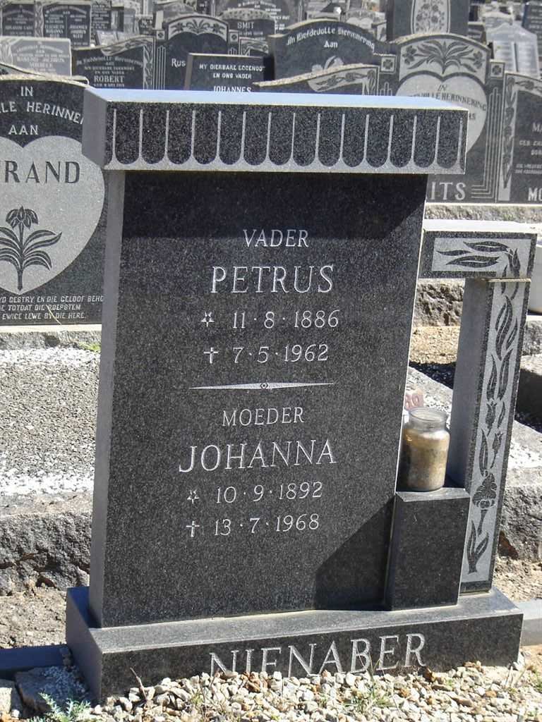 NIENABER Petrus 1886-1962 &amp; Johanna 1892-1968