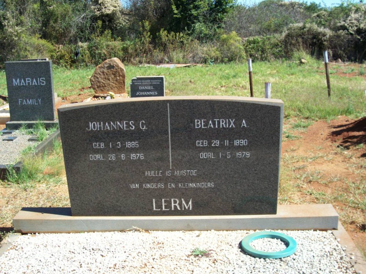 LERM Johannes G. 1885-1976 &amp; Beatrix A. 1890-1979