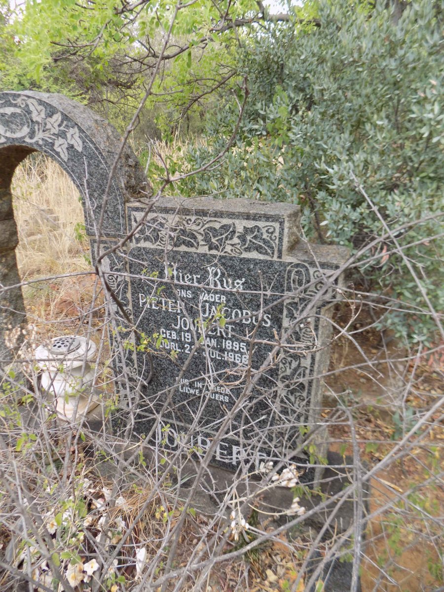 JOUBERT Pieter Jacobus 1895-1966 &amp; Johanna Sophia VILJOEN 1895-1955