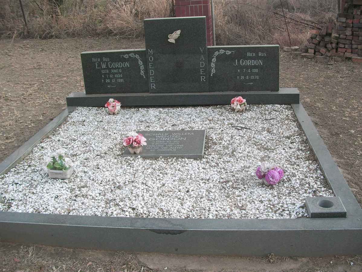 GORDON J. 1911-1976 &amp; E.W. JONES 1934-1981 :: GORDON Schalk Willem Wentzel 1959-2006