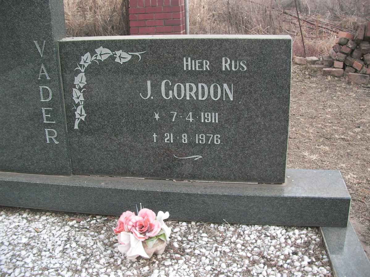 GORDON J. 1911-1976