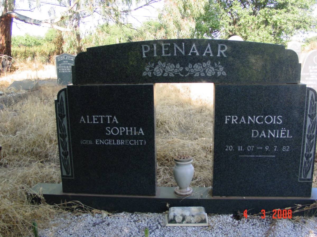 PIENAAR Francois Daniël 1907-1982 &amp; Aletta Sophia ENGELBRECHT