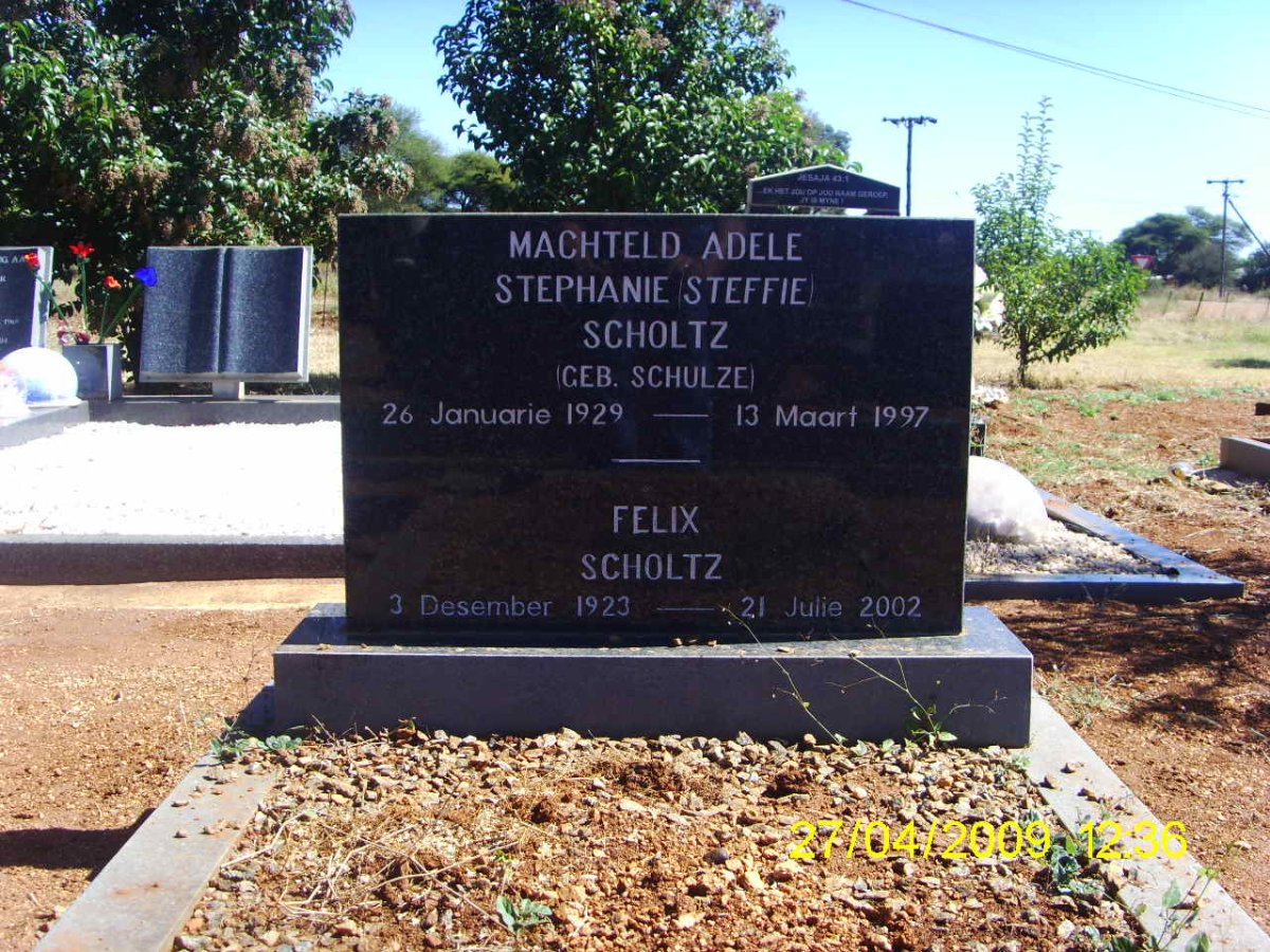 SCHOLTZ Felix 1923-2002 &amp; Machteld Adele Stephanie SCHULZE 1929-1997