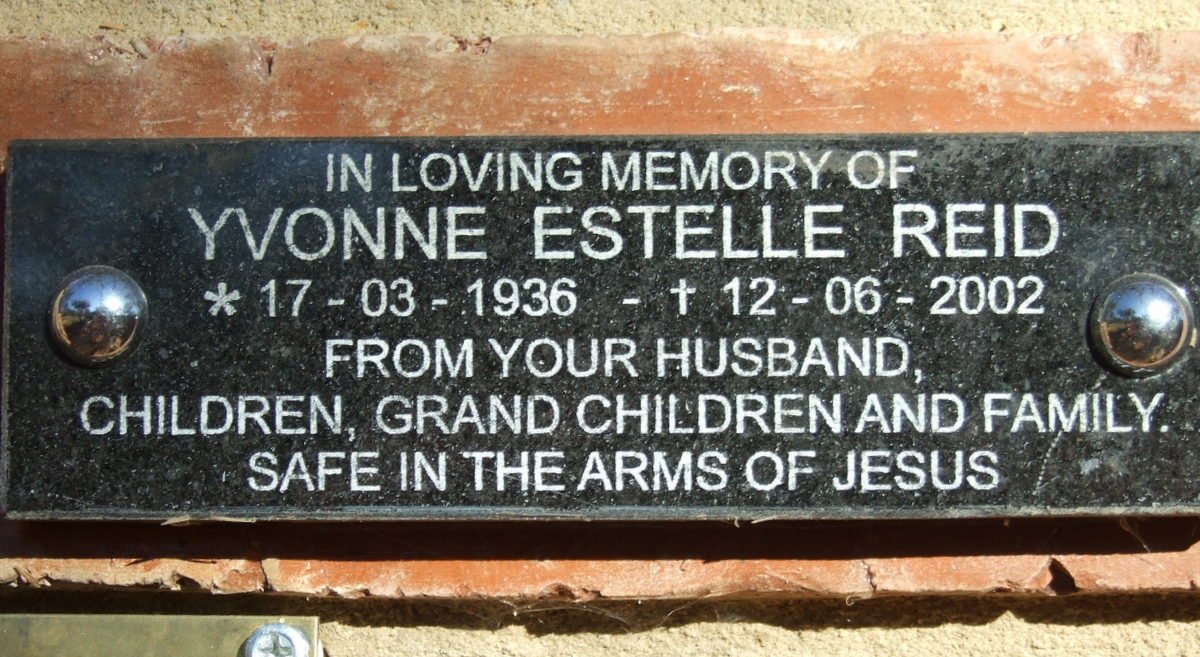 REID Yvonne Estelle 1936-2002