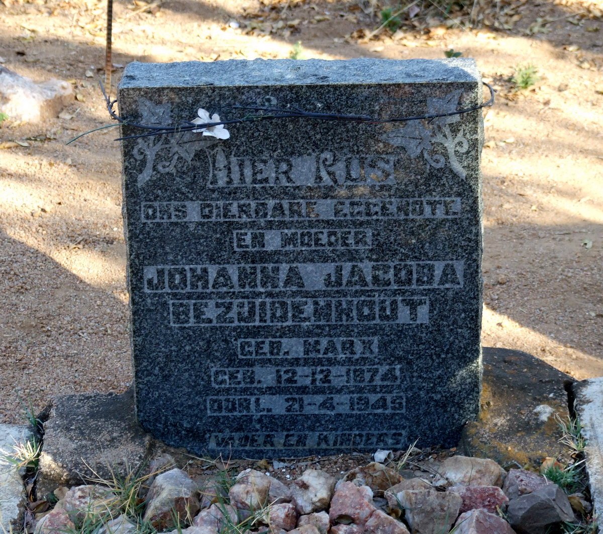 BEZUIDENHOUT Johanna Jacoba nee MARX 1874-1945