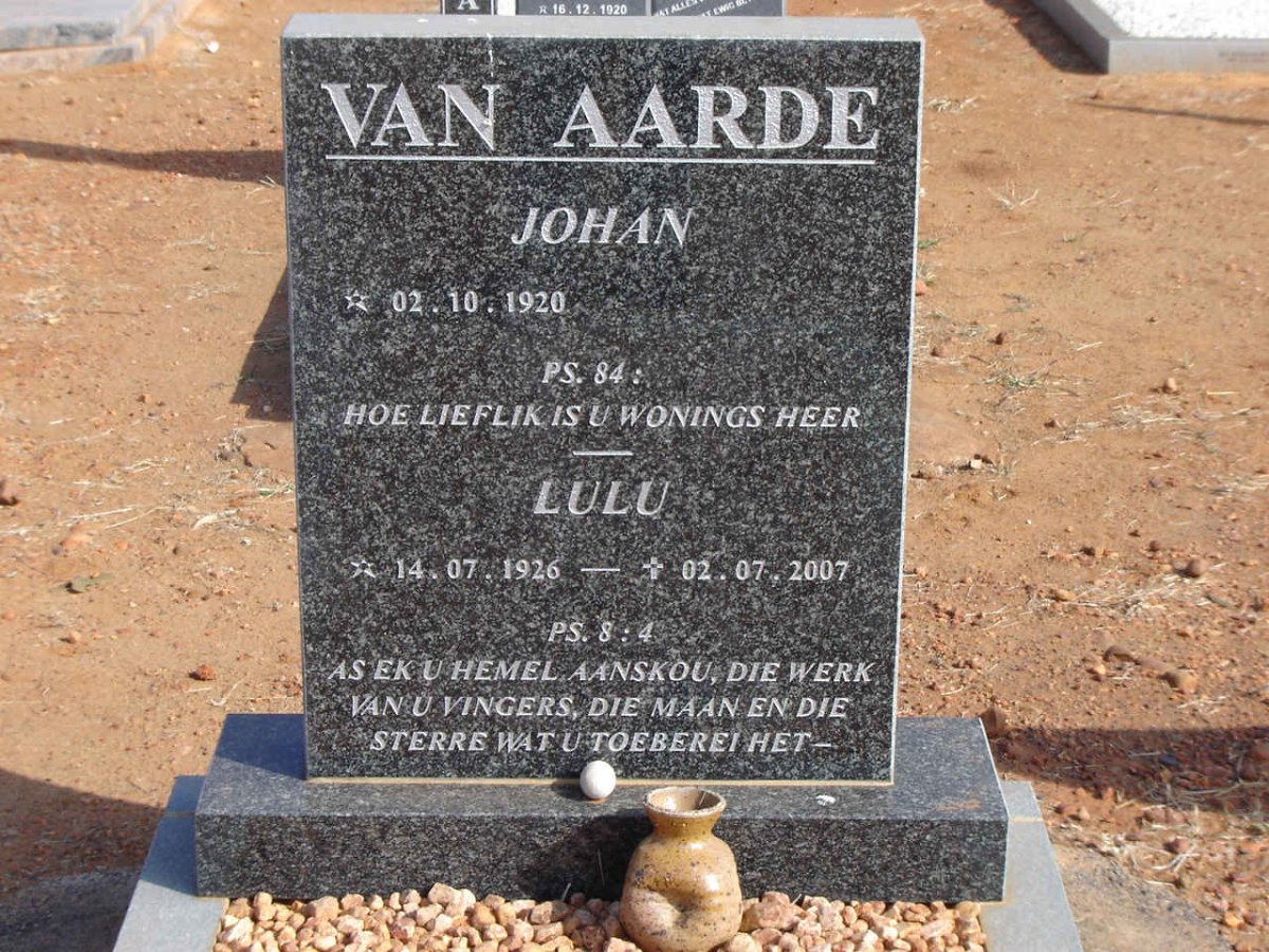 AARDE Johan, van 1920- &amp; Lulu 1926-2007