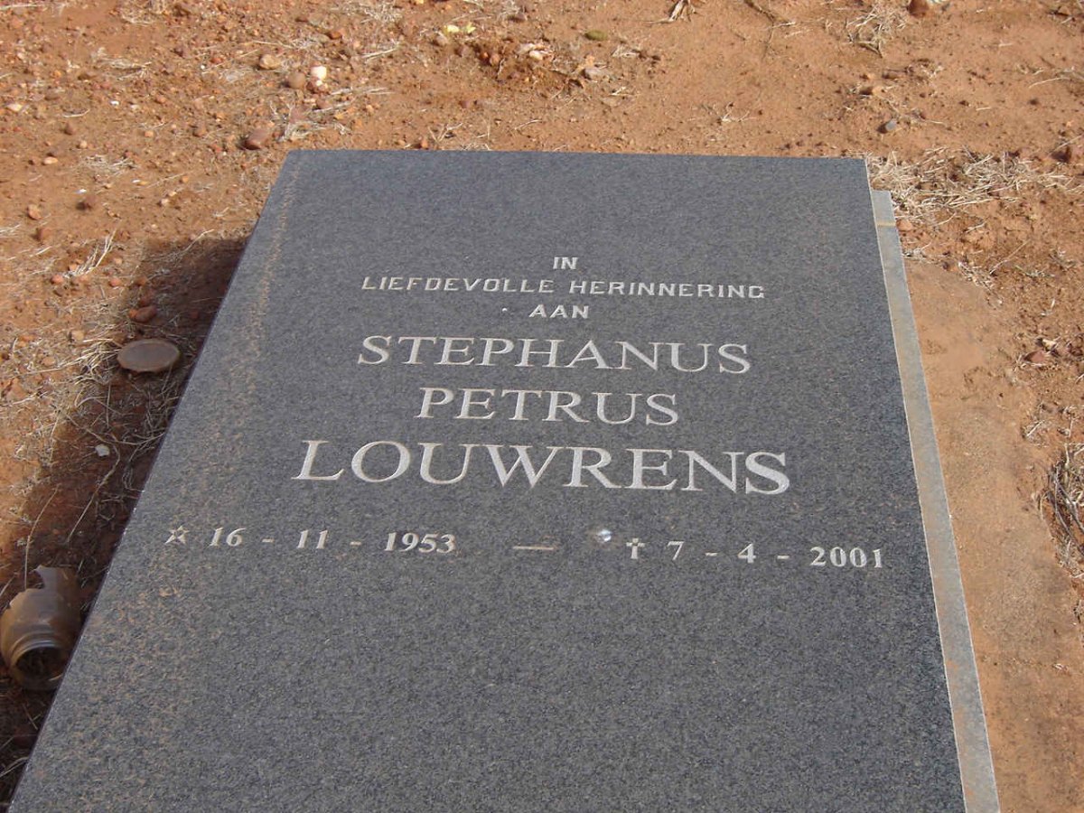 LOUWRENS Stephanus Petrus 1953-2001