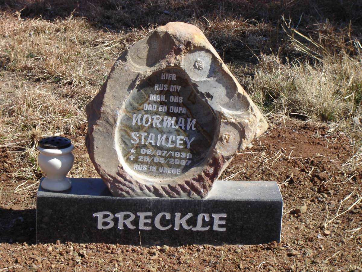 BRECKLE Norman Stanley 1930-2007