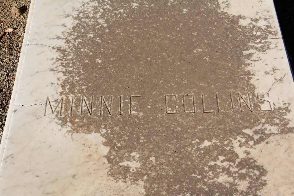 COLLINS Minnie