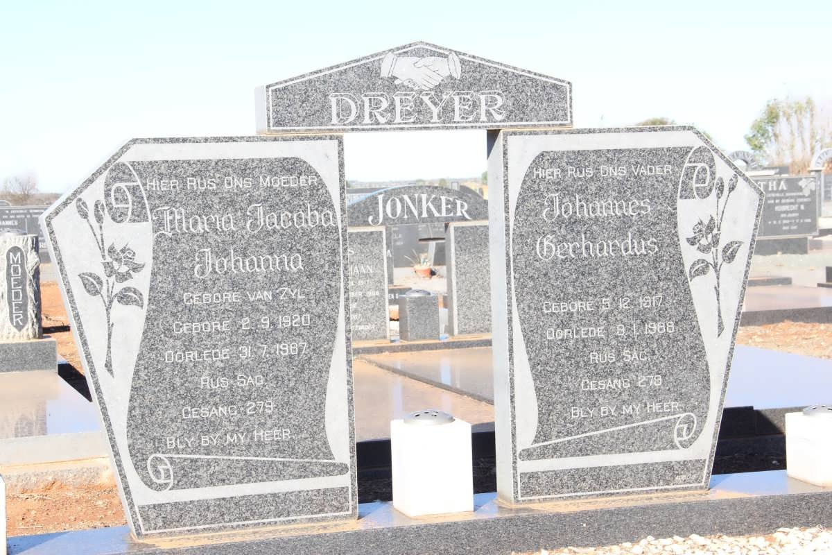 DREYER Johannes Gerhardus 1917-1988 &amp; Maria Jacoba Johanna van ZYL 1920-1987