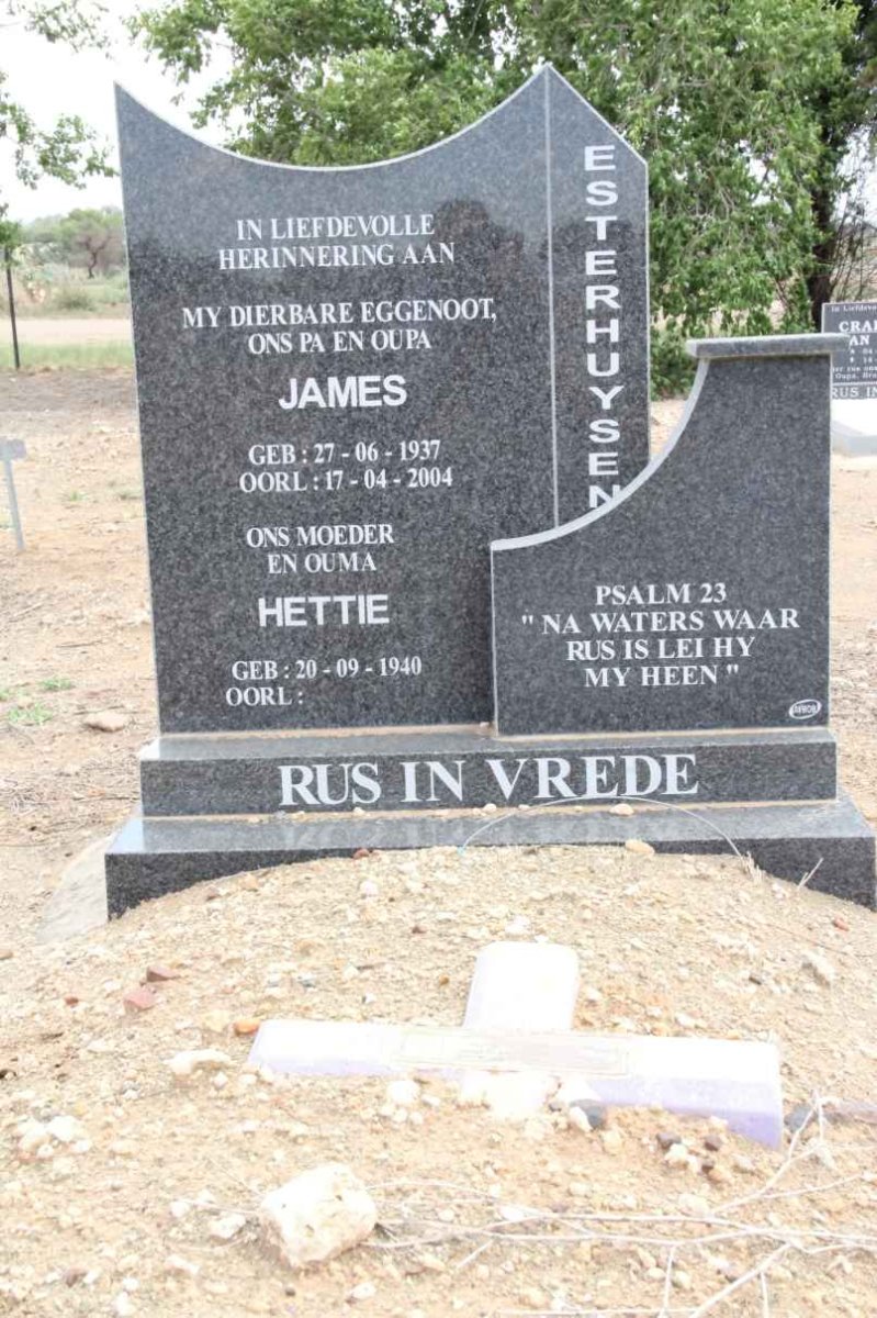 ESTERHUYSEN James 1937-2004 &amp; Hettie 1940-