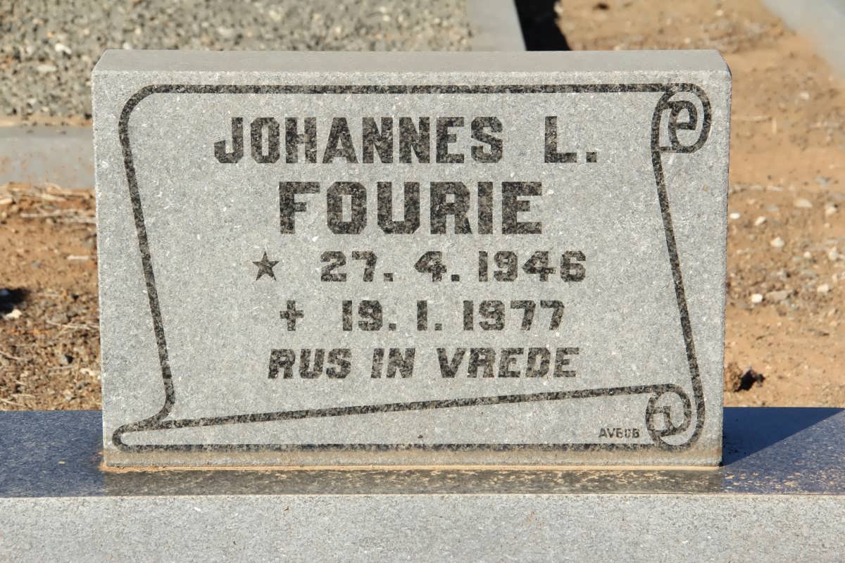 FOURIE Johannes L. 1946-1977