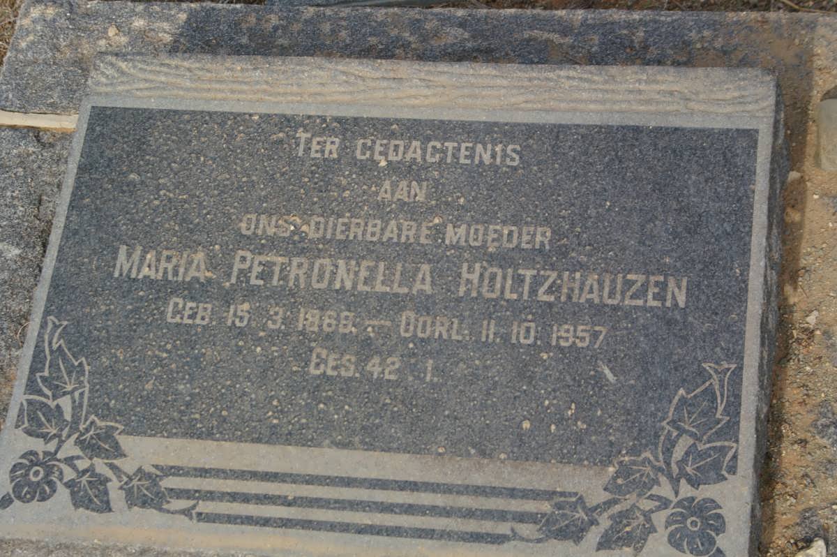 HOLTZHAUZEN Maria Petronella 1868-1957